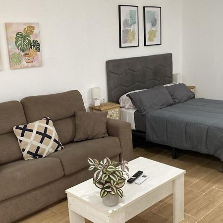 Rockside Residences Suites La Linea N3 La Línea de la Concepción Kültér fotó